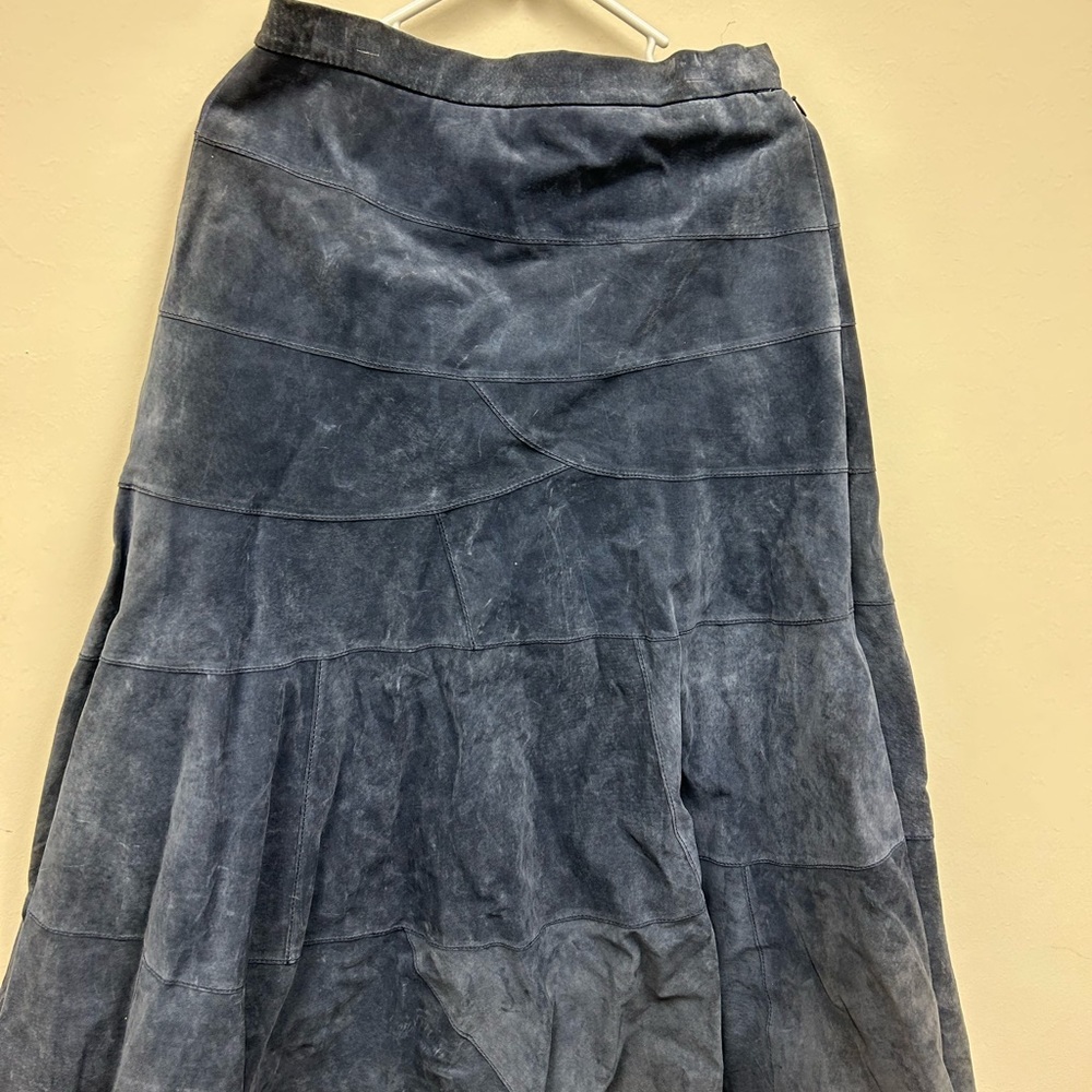 Suede Soft Surrounding skirt